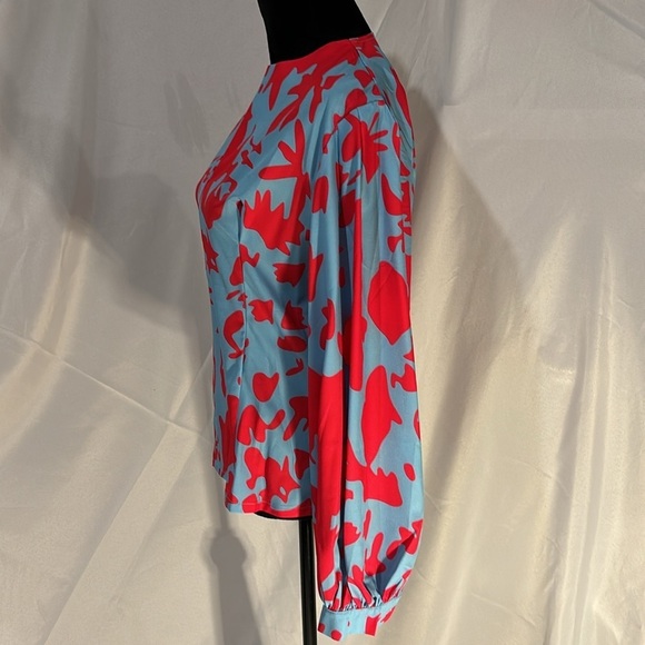 OC Order Plus V-Neck Long Sleeve Women’s top. Size XL - Picture 4 of 13